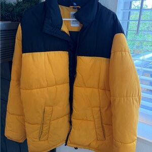 H&M Divided Colorblock Puffer Jacket – Black & Yellow – Men’s Size M
